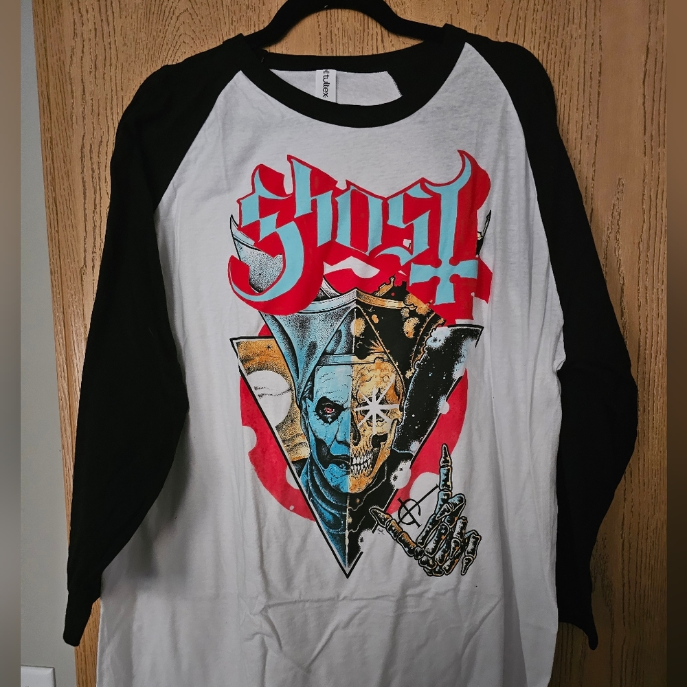 Ghost band raglan